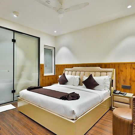 Clay Inn Hotels, Paschim Vihar Delhi  Exterior foto
